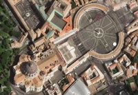 Imágenes satélite muestran las largas colas de fieles para despedir al Papa Francisco en el Vaticano