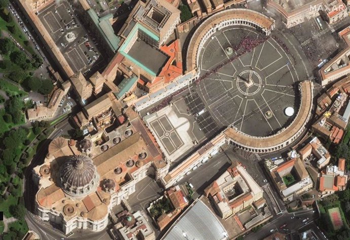 Las colas en la Basílica de San Pedro