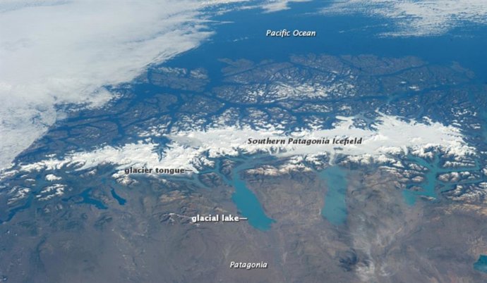Campo de gelo da Patagônia visto do espaço