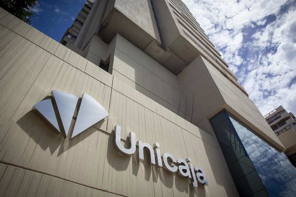 Imagen de una de las sedes de Unicaja.