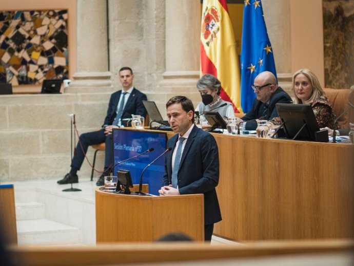 El consejero de Política Local, Infraestructuras y Lucha contra la Despoblación, Daniel Osés