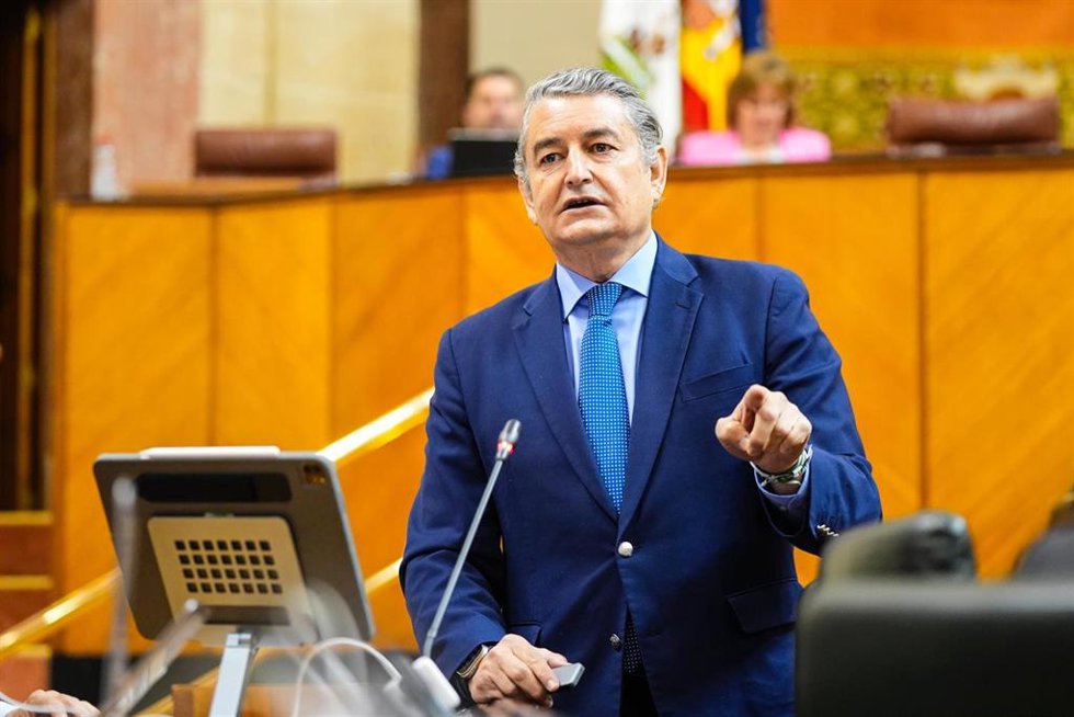 El consejero de la Presidencia, Interior, Diálogo Social y Simplificación Administrativa, Antonio Sanz,