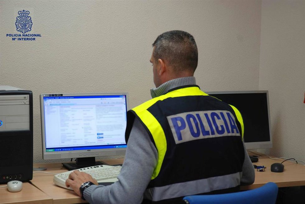 Archivo - Policía