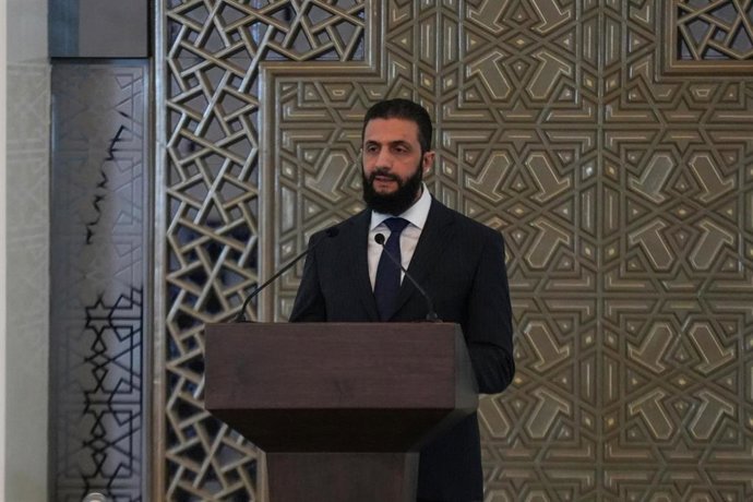 El presidente de transición de Siria, Ahmed al Shara, comparece para presentar el nuevo gobierno