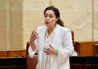 Por Andalucía lamenta el "concurso de testosterona" por las ayudas al transporte y acusa a Moreno de incumplir acuerdos