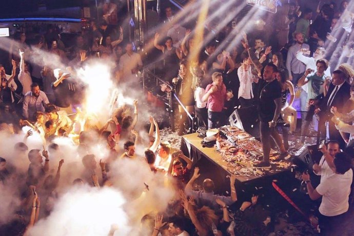 Madrid Nightlife; Guestlists, VIP Tables, and Unforgettable Nights in Spain’s Capital