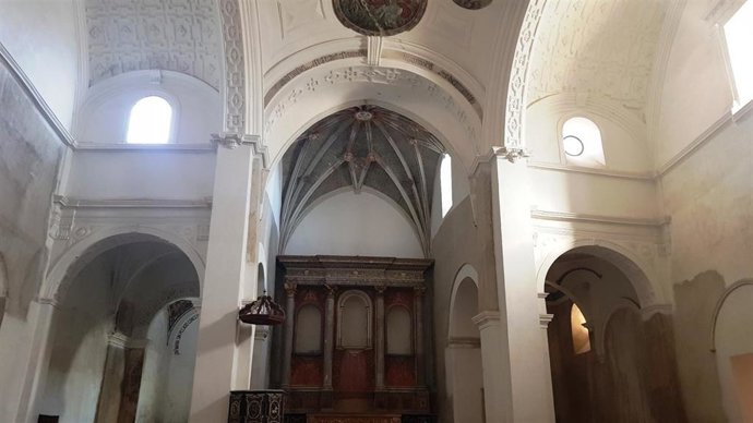 Interior de la iglesia de Santo Domingo, en Jaén.
