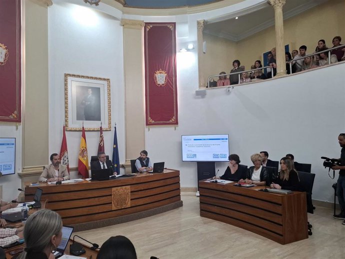 Imagen del Pleno ordinario del mes de abril del Ayuntamiento de Alcantarilla