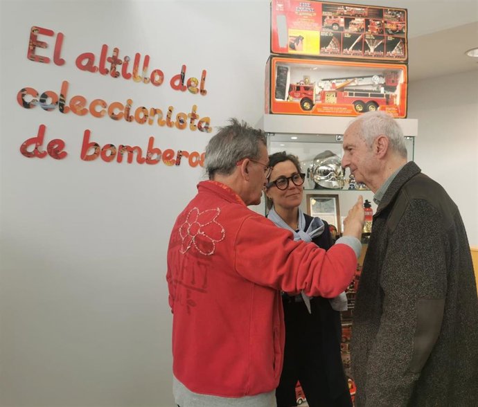 El 'altillo del coleccionista', nueva exposición en el Museo del Fuego con más de 1.200 piezas en miniatura