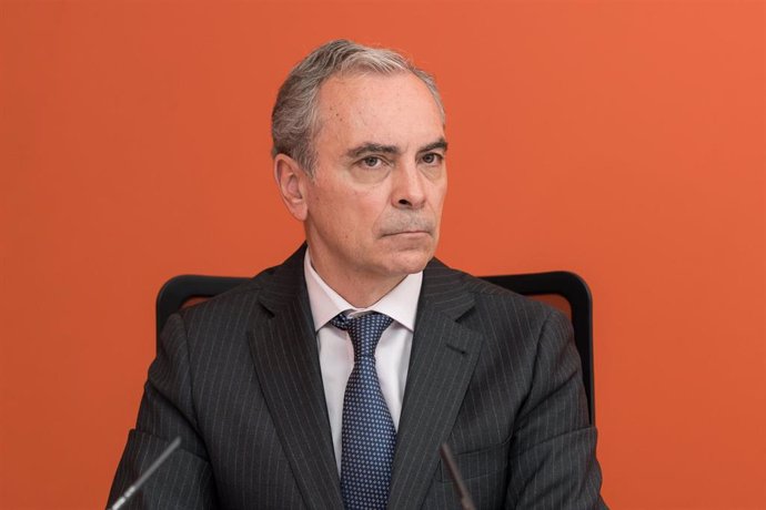 El director financiero de Bankinter, Jacobo Díaz, durante una rueda de prensa para presentar los resultados obtenidos por Bankinter durante el primer trimestre de 2025, en la sede del grupo, a 24 de abril de 2025, en Madrid (España). 