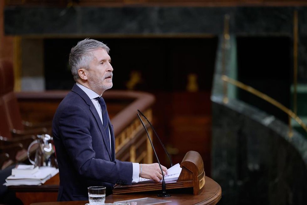 Archivo - El ministro de Interior, Fernando Grande-Marlaska, en el Congreso de los Diputados, a 18 de diciembre de 2024, en Madrid (España).
