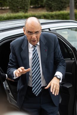 El exdirigente del PP catalán y cofundador de Vox, Alejo Vidal-Quadras, a su llegada a la Audiencia Nacimiento, a 15 de abril de 2025, en Madrid (España).