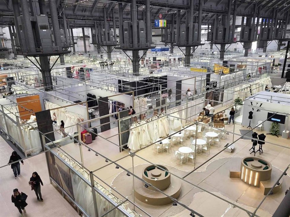 Preparación del Barcelona Bridal Fashion Week 2025.