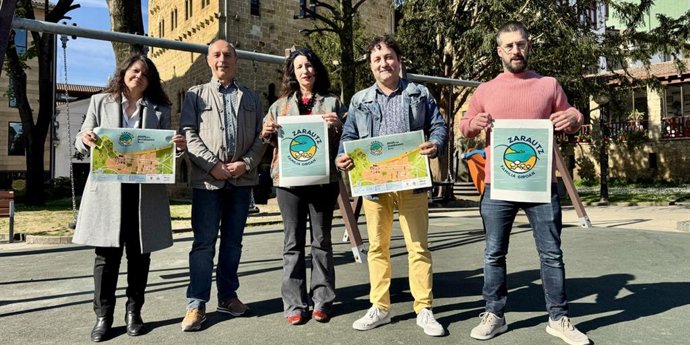 Presentación de la cuarta edición de la iniciativa Zarautz en Familia