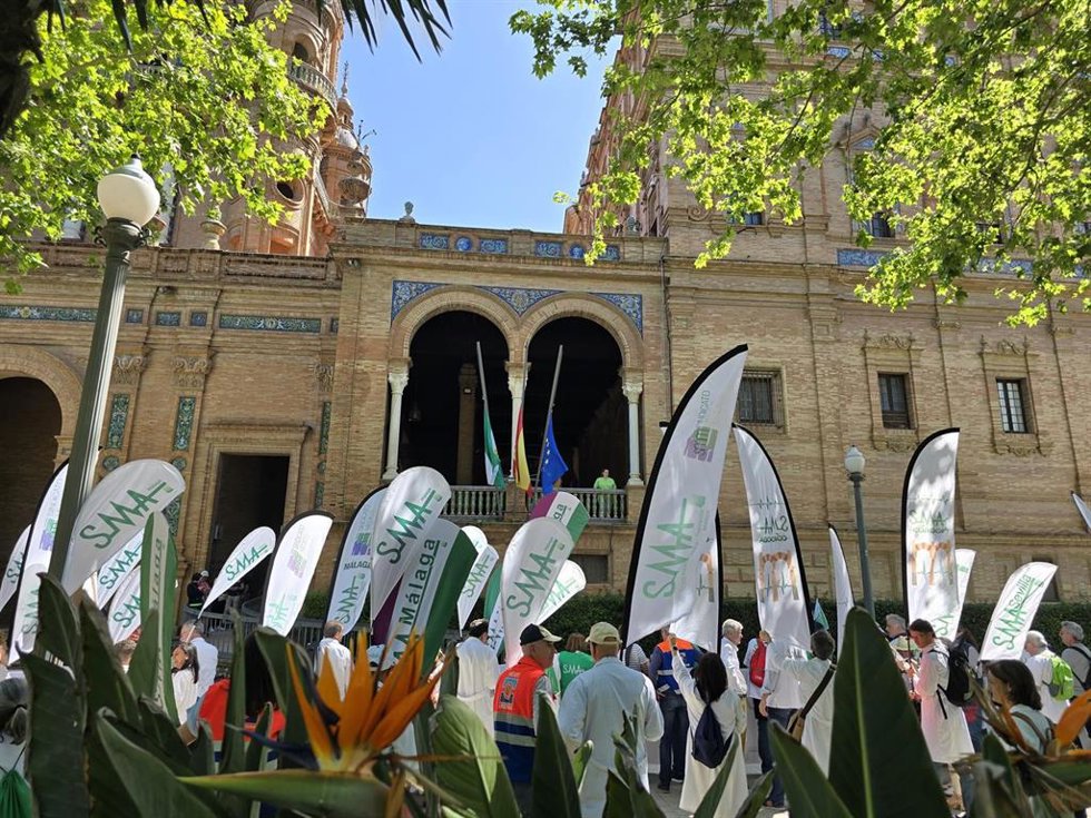 El Sindicato Médico Andaluz ha vuelto a protestar por la reforma del Estatuto Marco y prevé otra el 23 de mayo.