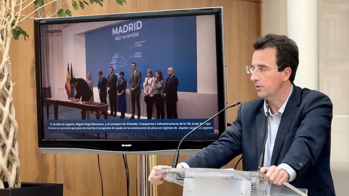 Archivo - El alcalde de Leganés, Miguel Ángel Recuenco.