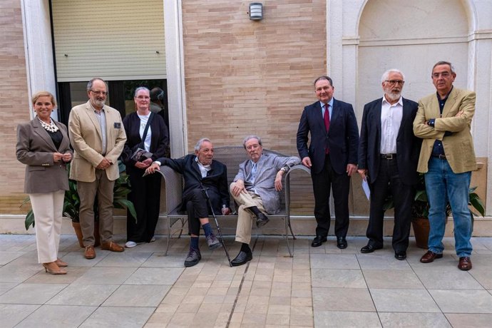 Homenaje al periodista y escritor Ricardo Bada.