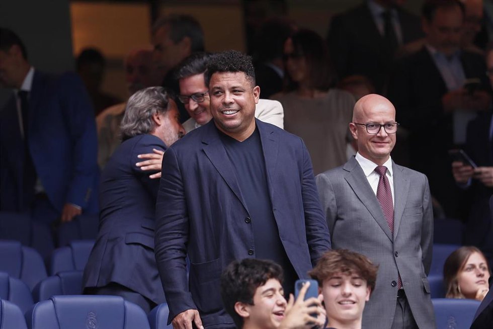 Archivo - Ronaldo Luis Nazario de Lima, president of Real Valladolid looks on during the Spanish league, La Liga EA Sports, football match played between Real Madrid and Real Valladolid at Santiago Bernabeu stadium on August 25, 2024, in Madrid, Spain.