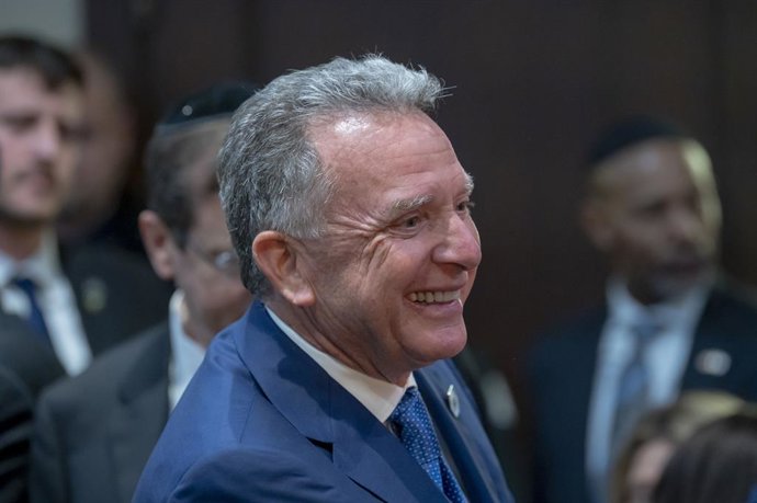 Archivo - 26 de janeiro de 2025, Nova York, Nova York, Estados Unidos: (novo) evento de abertura da sinagoga altneu em nyc. 26 de janeiro de 2025, nova york, nova york, estados unidos: steve witkoff, enviado do presidente dos eua para o oriente médio, com
