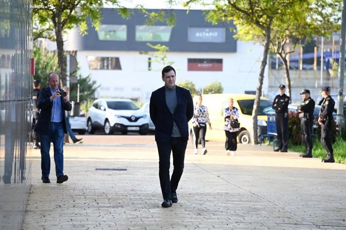 El hermano de Pedro Sánchez llega a declarar a los Juzgados de Badajoz