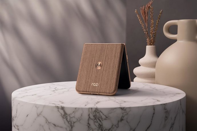 O novo motorola razrt 60 Ultra.