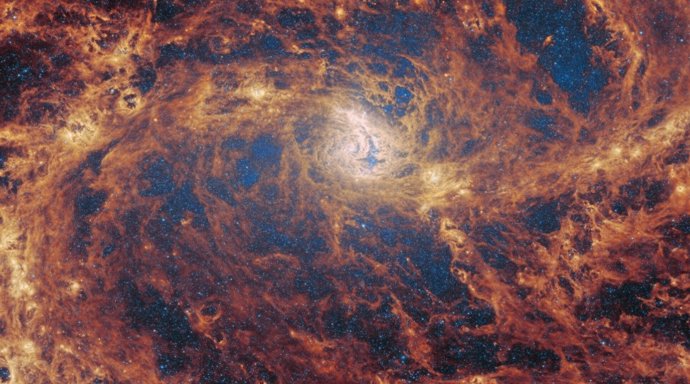 Imagen en infrarrojo del centro de M83