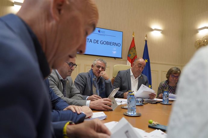 Un momento de la Junta de Gobierno provincial.