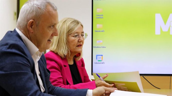 El portavoz de MÉS per Mallorca en el Consell, Jaume Alzamora, y la consellera ecosoberanista Rosa Cursach.