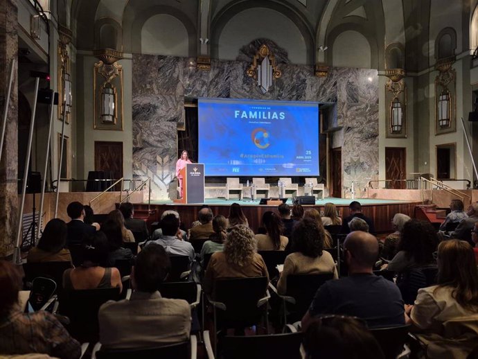 Inauguración del I Congreso de Familias en Aragón