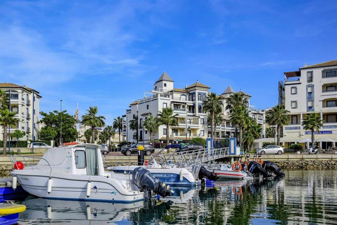 Puerto Isla Cristina (Huelva).