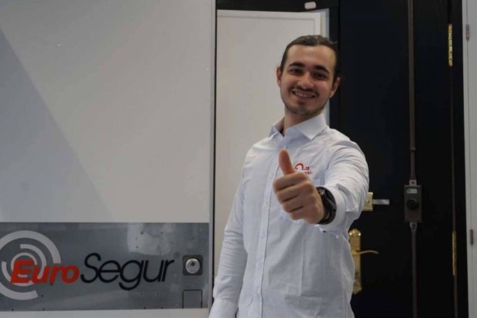 Clauteck refuerza su servicio de cerrajería integral en comunidades de vecinos de Barcelona