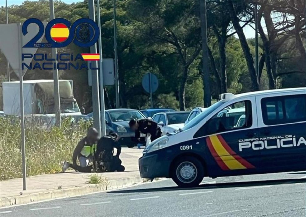 Uno de los detenidos con más de un kilo de cocaína para distriburlo con motivo del Gran Premio de Jerez.