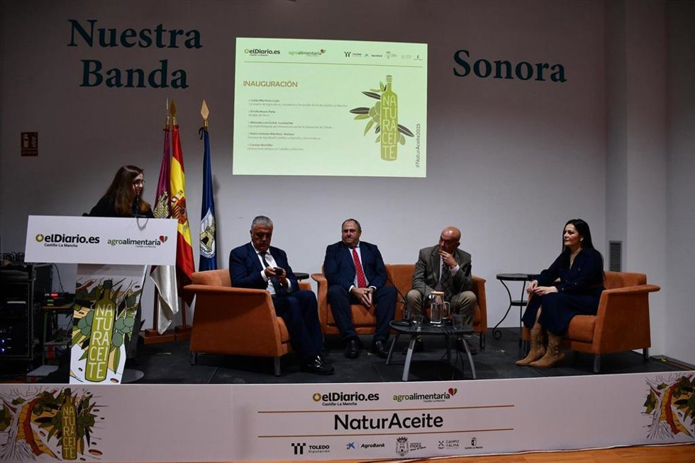 Inauguración de la jornada NaturAceite 2025.
