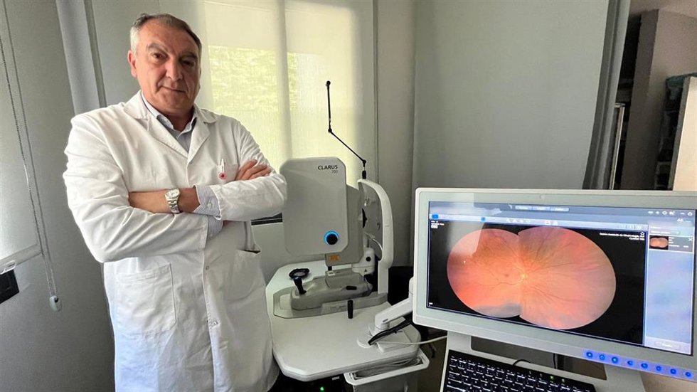 El jefe de servicio de Oftalmología del Hospital Quirónsalud Sagrado Corazón, Francisco Martín Leal