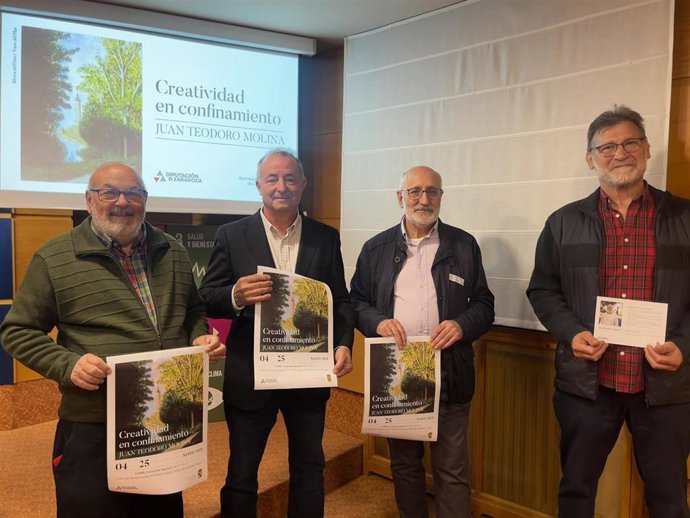 Presentación de la exposición en Lagata del artista Juan Teodoro Molina.