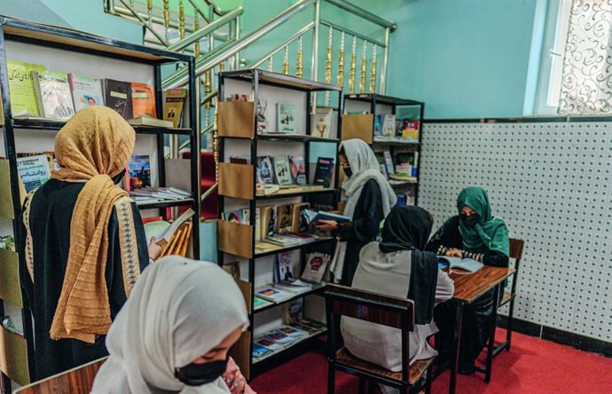 Proyecto educativo apoyado por el fondo en Afganistán.