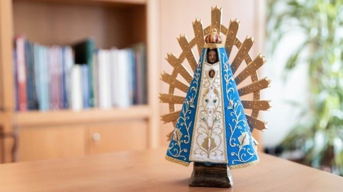 Imagen de Nuestra Señora de Luján regalada a la Universidad Católica y al Gemelli.
