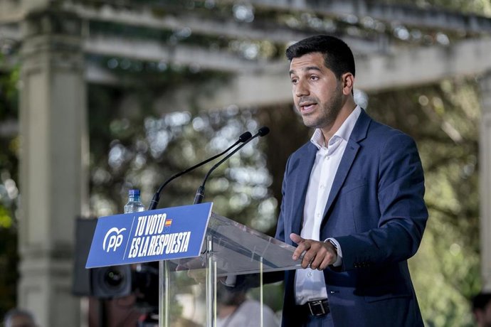 Archivo - El alcalde de el Boalo, Cerceda y Mataelpino, Sergio Sánchez.