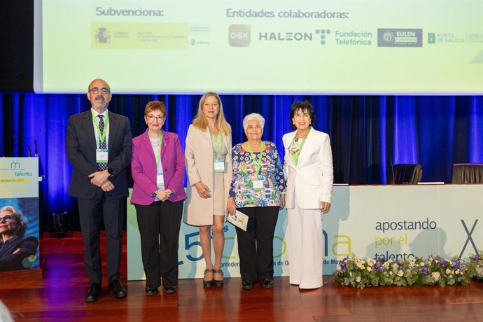 Mesa Redonda 'El Papel de la Mujer' Ceoma
