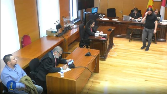 Julgamento por esfaqueamento de um homem em Guadalajara