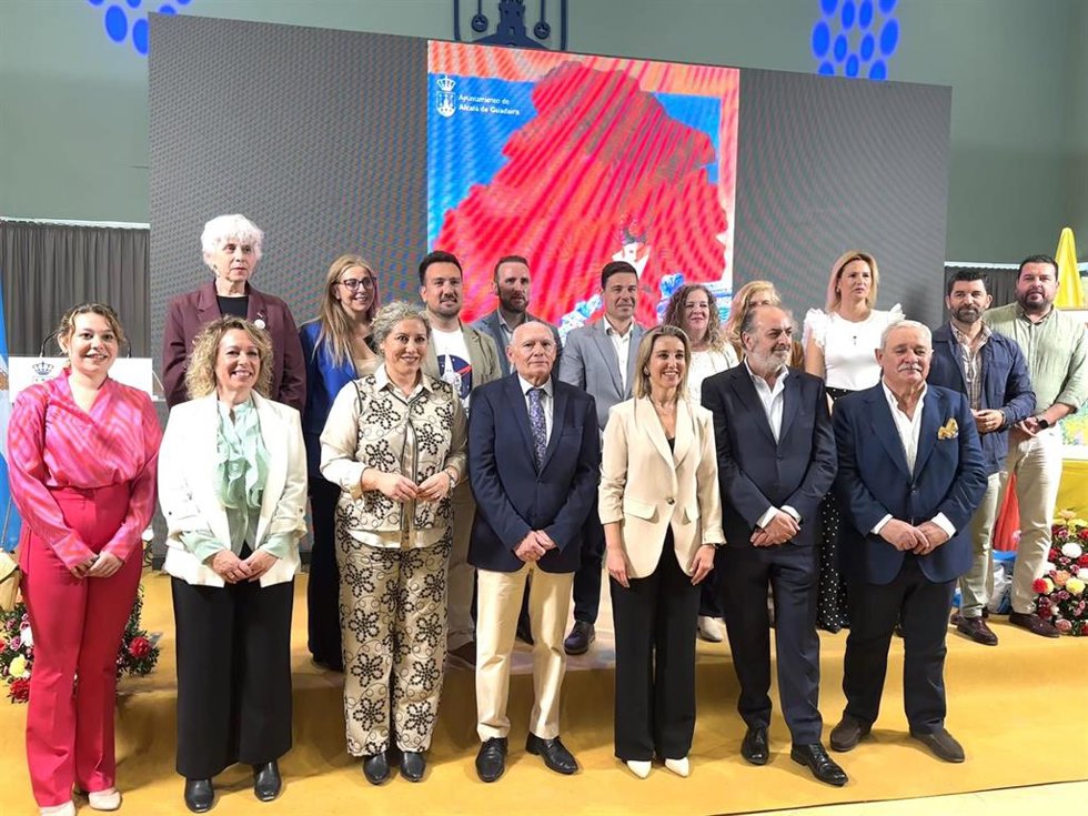 Alcalá de Guadaíra presenta el cartel anunciador de la Feria que plasma su "alegría y singularidad"