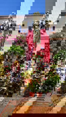 Imagen de archivo de una cruz de mayo en Jaén.