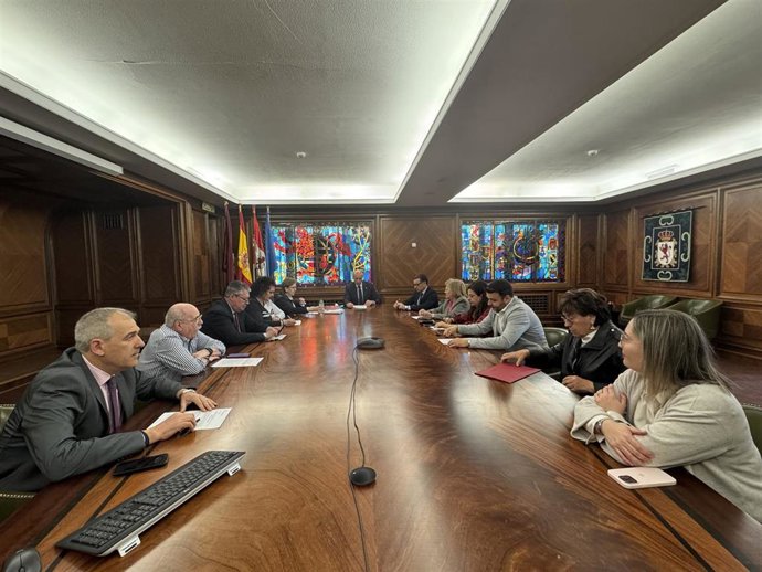 El alcalde de León, José Antonio Diez, encabeza la Junta de Gobierno Local celebrada este viernes en León.