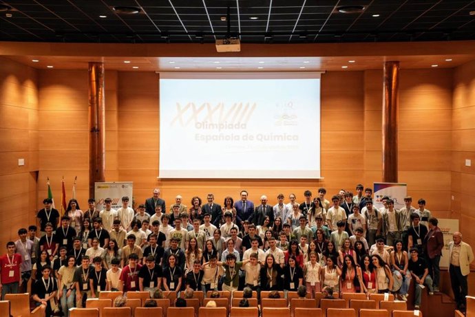 Celebración de la trigésimo octava edición de la Olimpiada Española de Química.