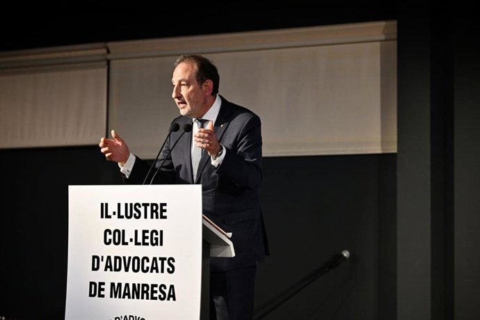 Espadaler en la festividad de Sant Raimon de Penyafort en Manresa.