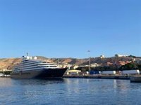 Los cruceristas que llegan a Almería hasta este domingo gastarán de media entre 250 y 300 euros