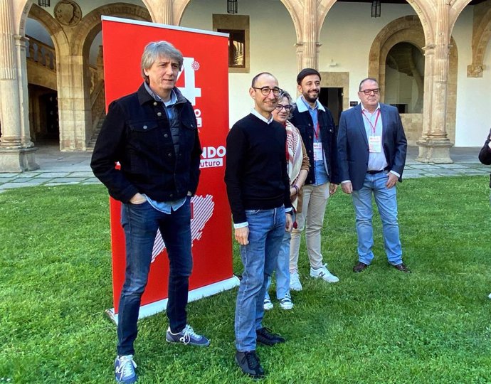 El secretario general del PSOE de Castilla y León, Carlos Martínez, durante el Congreso Provincial del partido en Salamanca
