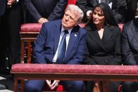 Trump regresa a EEUU tras su reencuentro con Zelenski y un intercambio de impresiones con Von der Leyen