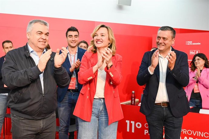 Santos Cerdán, PIlar Alegría y Fernando Sabés en el XI Congreso Provincial de la federación socialista