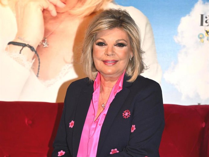 Archivo - Terelu Campos posa durante la presentación de la obra teatro "Santa Lola", a 20 de febrero de 2025, en Madrid (España).